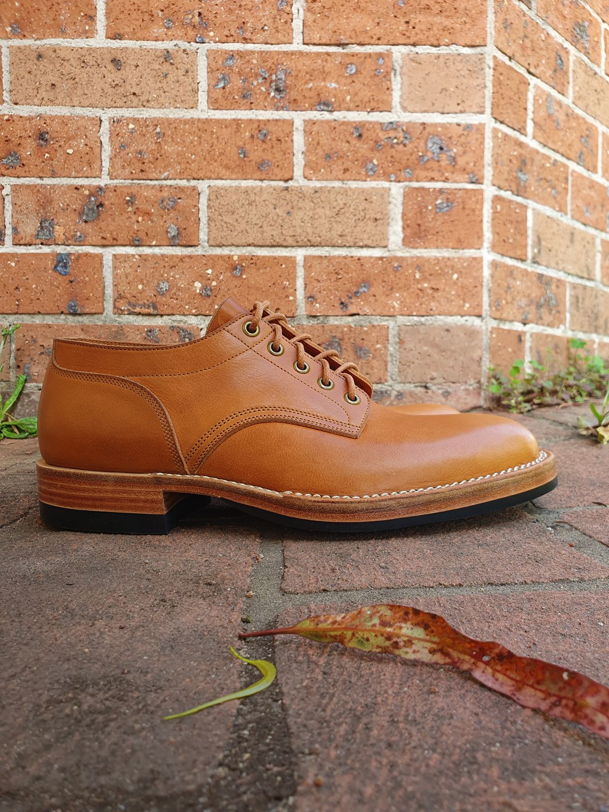 Photo by jasonissm on October 1, 2023 of the Onderhoud LVL01 Derby Boot in Tochigi Oil Vachetta #1 Light Brown.