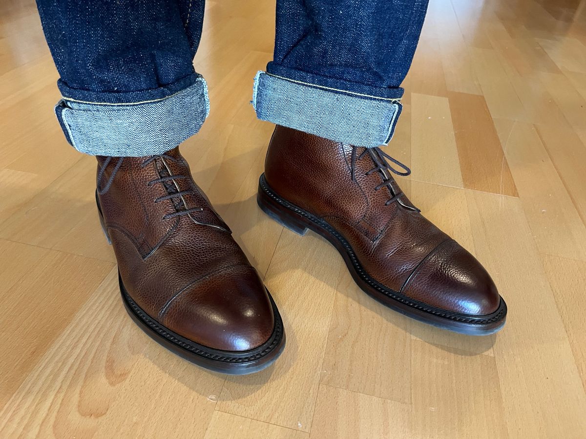 Photo by mr_spud on December 4, 2024 of the Crockett & Jones Coniston in Dark Brown Scotch Grain.