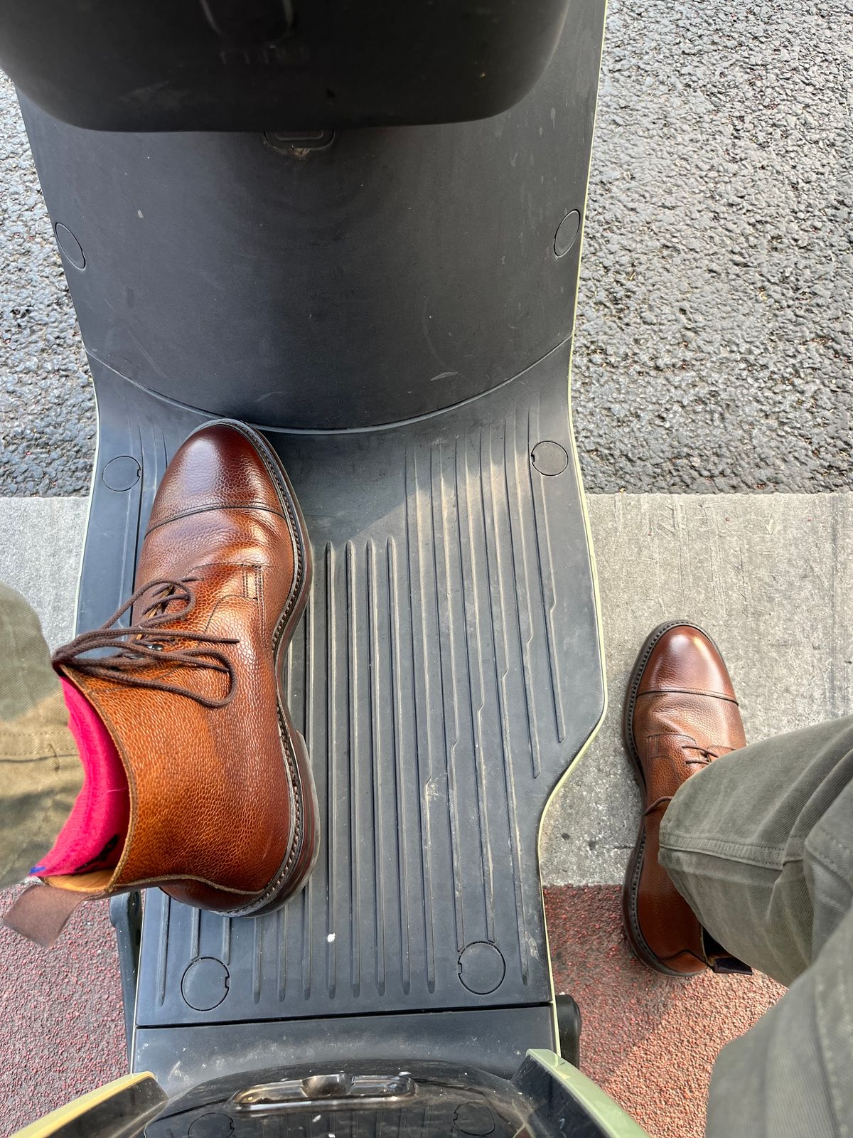 Photo by mr_spud on October 28, 2025 of the Crockett & Jones Coniston in Dark Brown Scotch Grain.