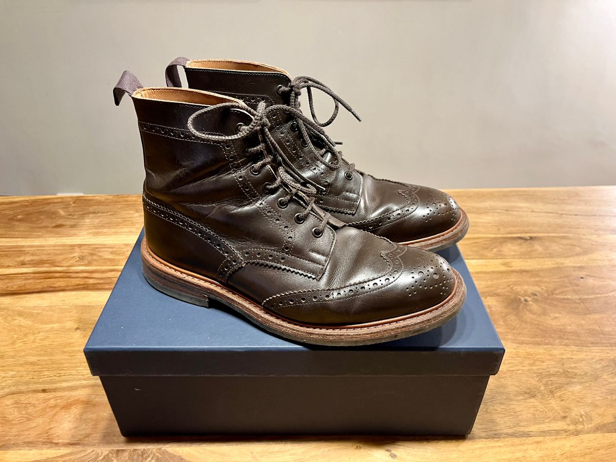 Photo by mr_spud on March 25, 2025 of the Tricker's Stow Country Boot in Cafe Burnished Calf.
