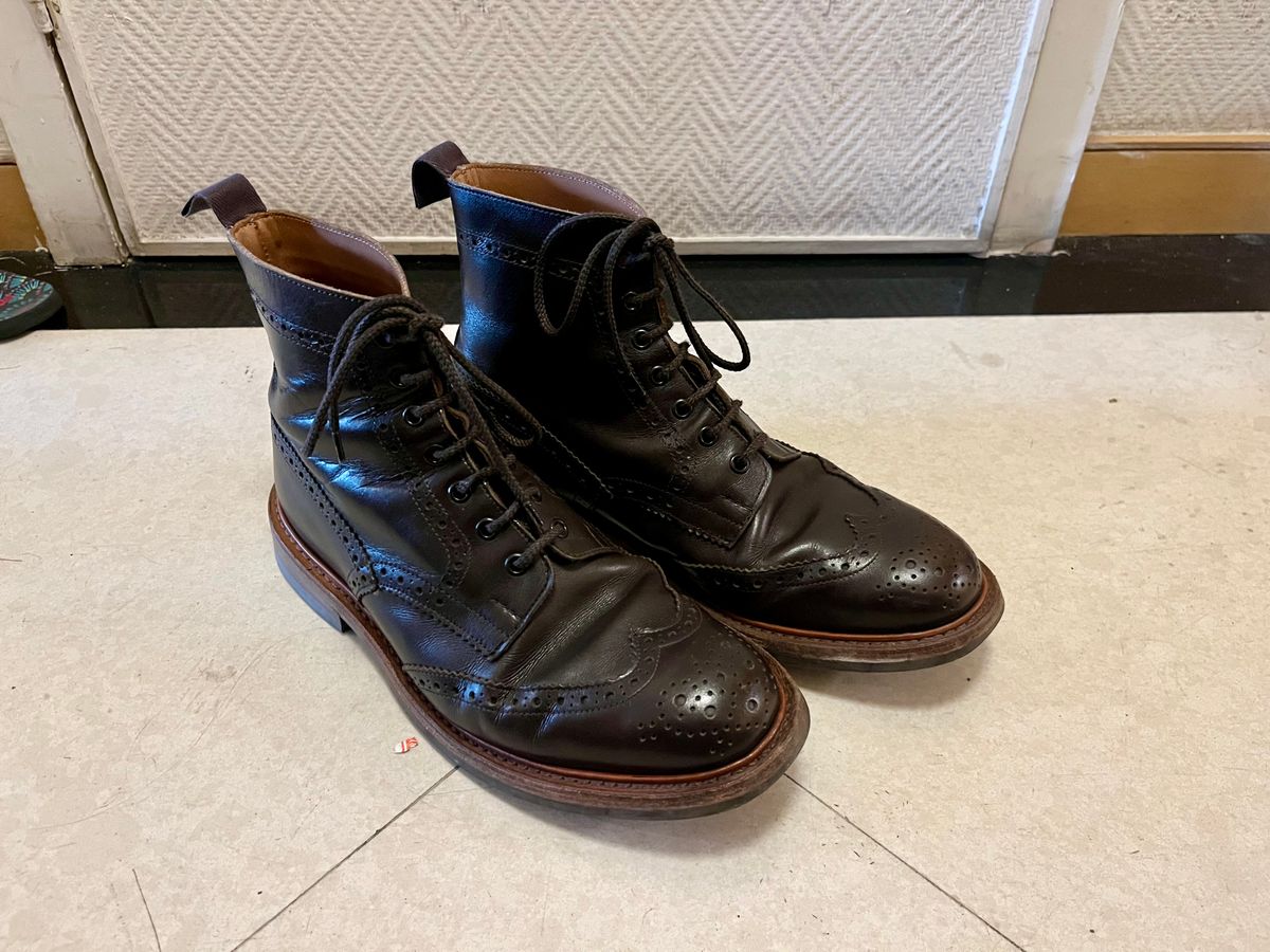 Photo by mr_spud on December 15, 2025 of the Tricker's Stow Country Boot in Cafe Burnished Calf.