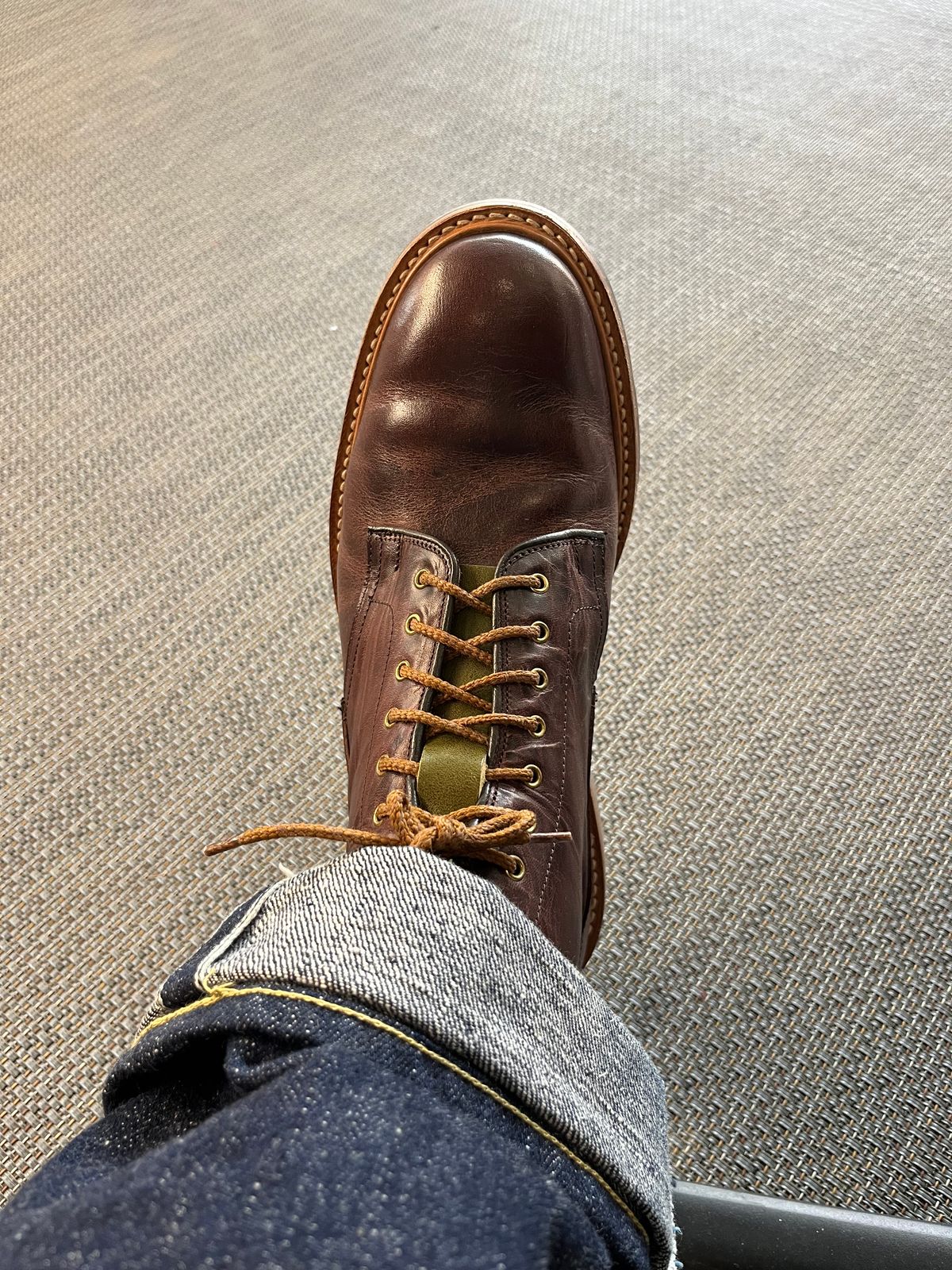 Photo by mr_spud on January 19, 2025 of the Tricker's Tramping Boot in Horween Color 8 Dublin.