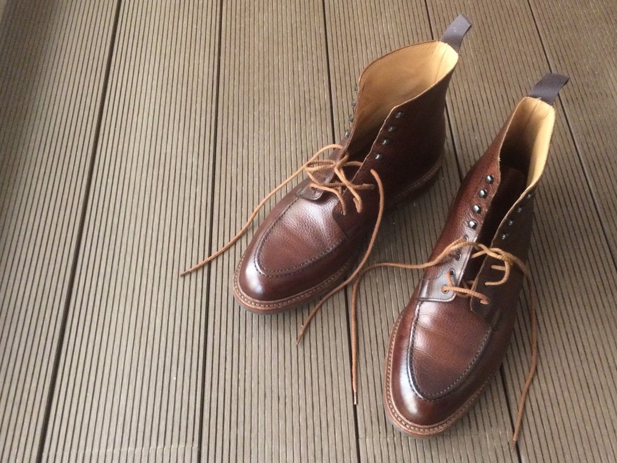 Photo by mr_spud on October 29, 2021 of the Crockett & Jones Galway 2 in Dark Brown Scotch Grain.