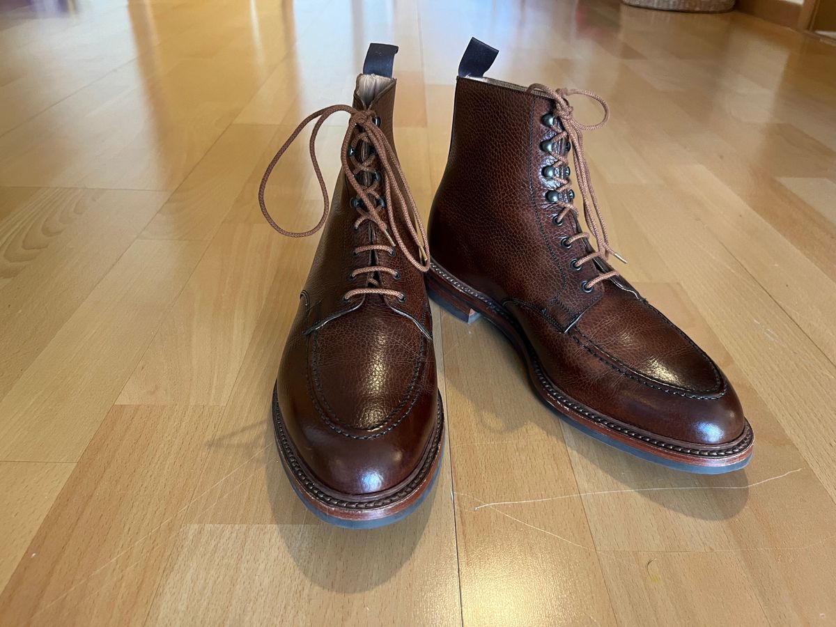 Photo by mr_spud on January 24, 2024 of the Crockett & Jones Galway 2 in Dark Brown Scotch Grain.