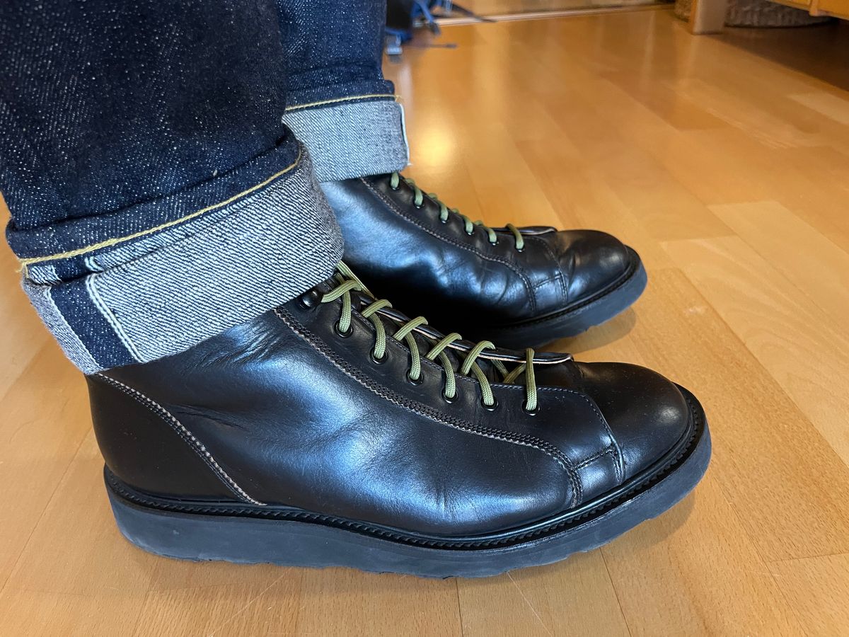 Photo by mr_spud on December 26, 2024 of the Tricker's Ethan Monkey Boot in Horween Black Chromexcel.