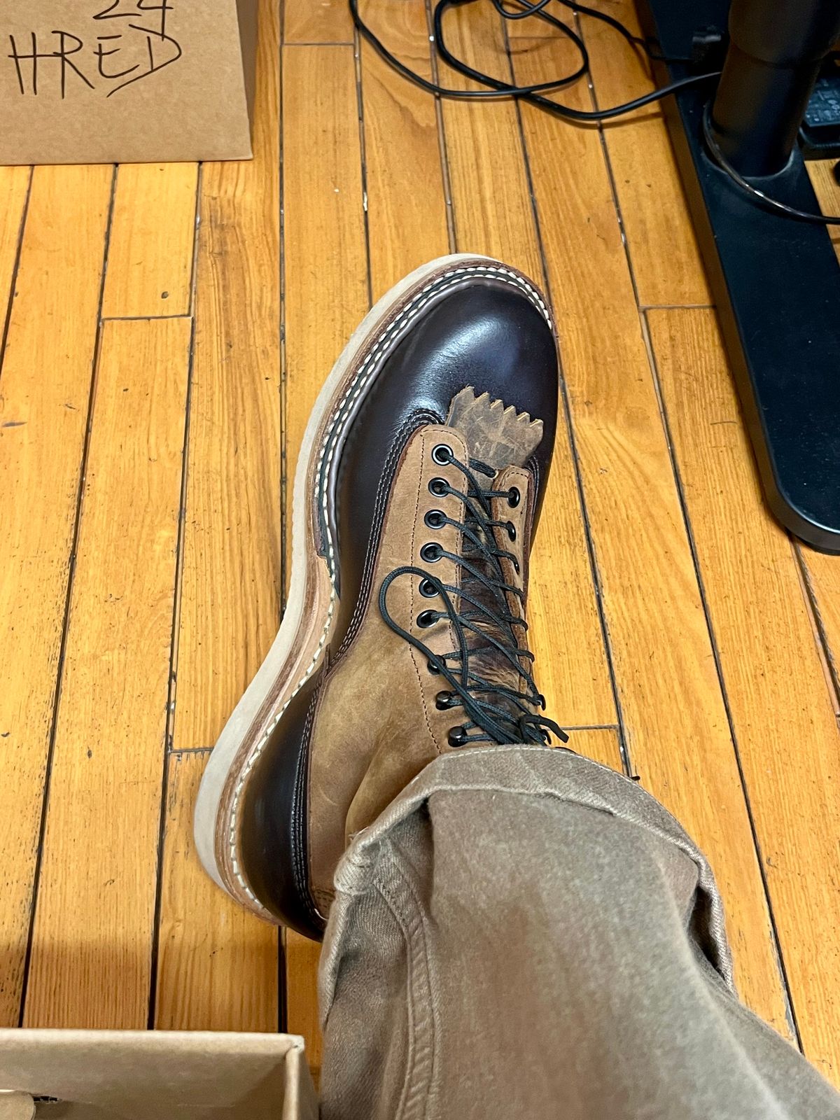 Photo by mr_spud on March 5, 2026 of the White's C350-CS in Seidel Brown Dress & Brown Distress.