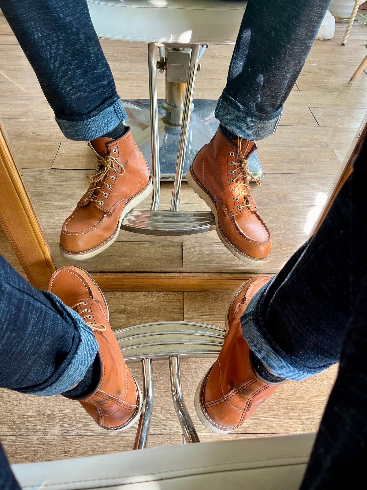 Photo by mr_spud on December 3, 2023 of the Red Wing 6-Inch Classic Moc in S.B. Foot Oro Legacy.