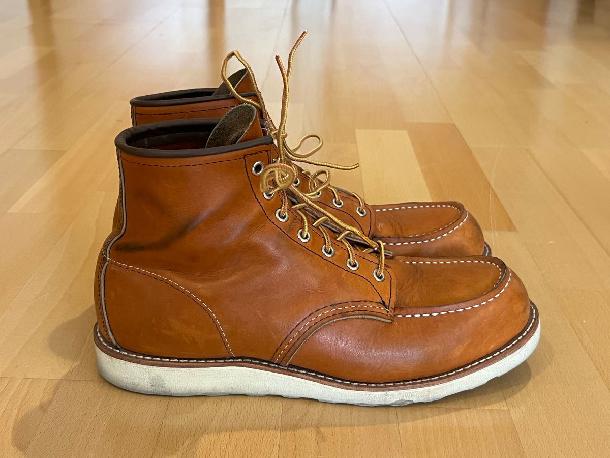 Photo by mr_spud on March 26, 2024 of the Red Wing 6-Inch Classic Moc in S.B. Foot Oro Legacy.