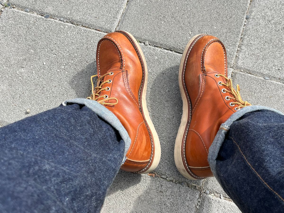 Photo by mr_spud on December 29, 2025 of the Red Wing 6-Inch Classic Moc in S.B. Foot Oro Legacy.