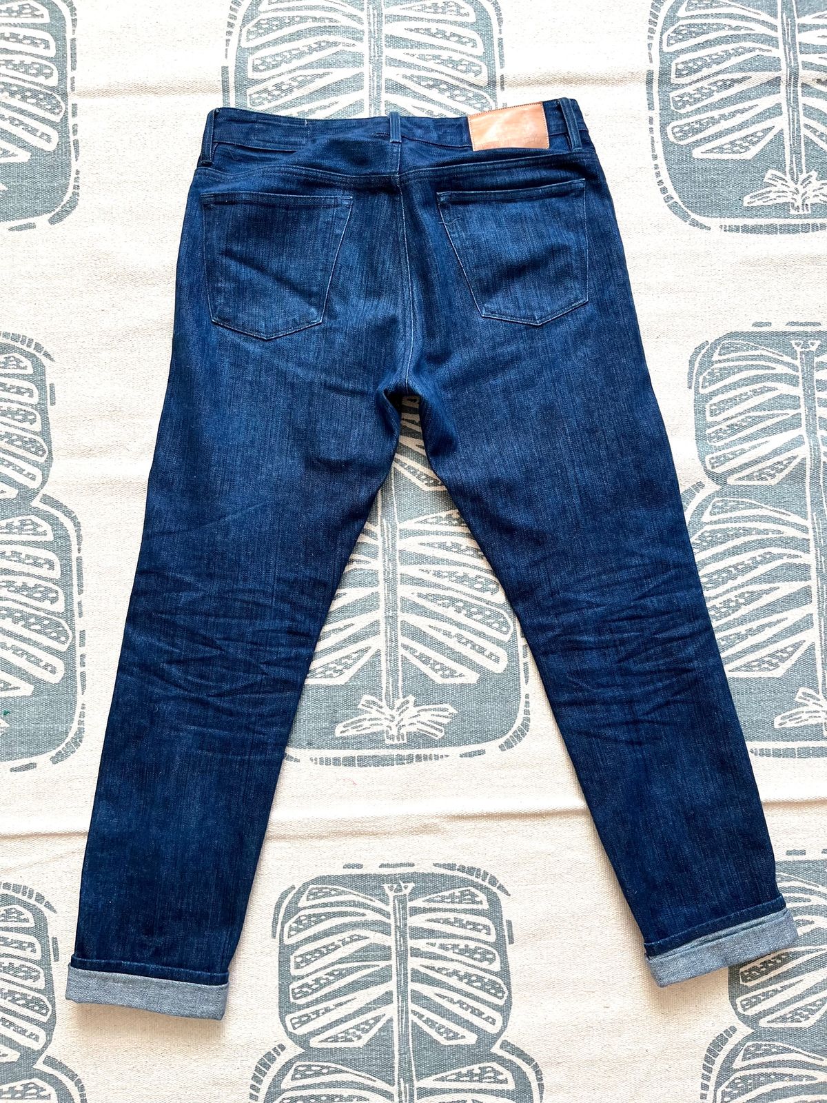 Photo by mr_spud on January 26, 2024 of the Benzak Denim Developers B03 Flame 13 Oz Selvedge in Unknown Material.