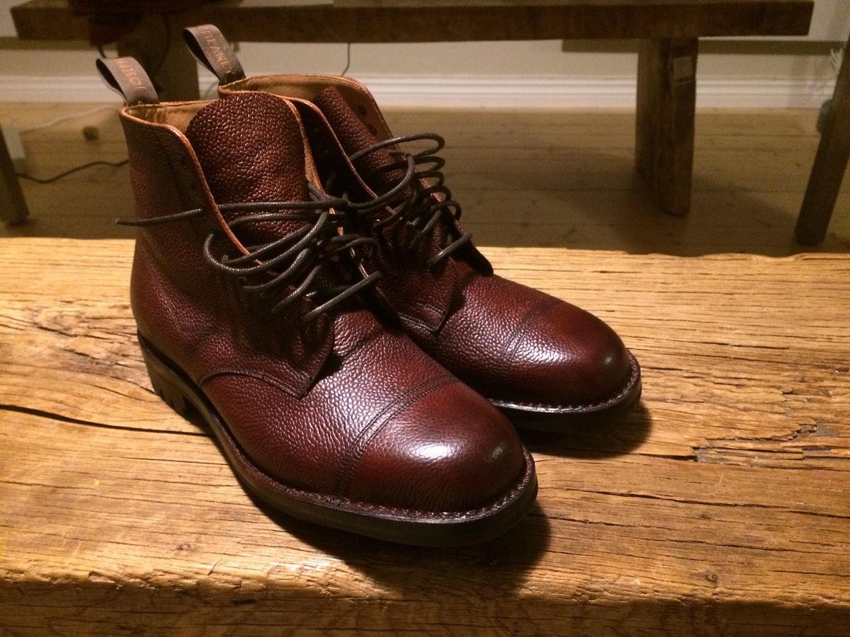 Photo by mr_spud on January 6, 2021 of the Cheaney Pennine 2 in D'Annonay Scotch Grain Calf.