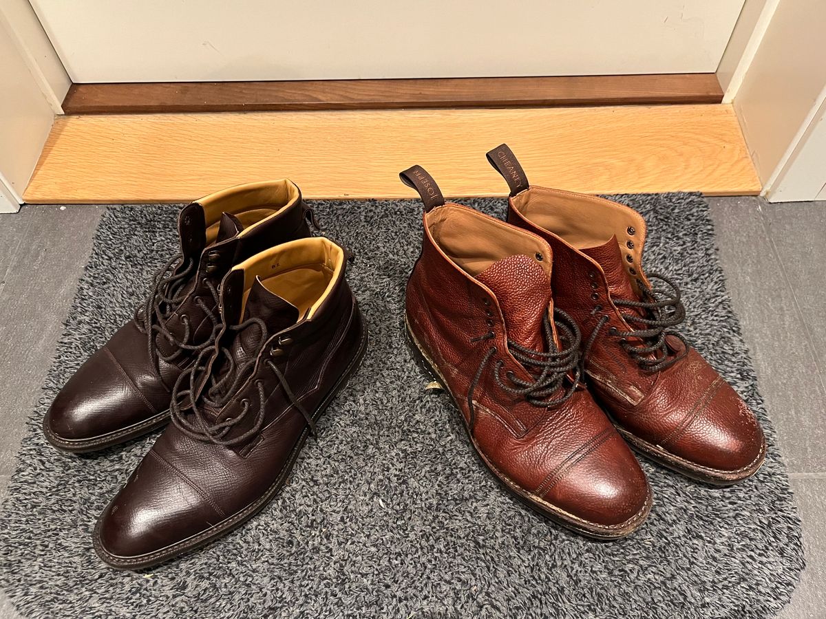 Photo by mr_spud on January 1, 2022 of the Cheaney Pennine 2 in D'Annonay Scotch Grain Calf.