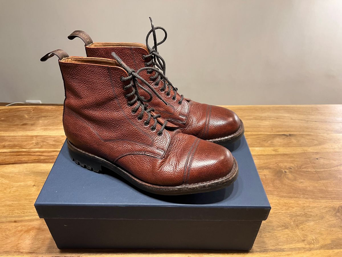 Photo by mr_spud on March 25, 2025 of the Cheaney Pennine 2 in D'Annonay Scotch Grain Calf.