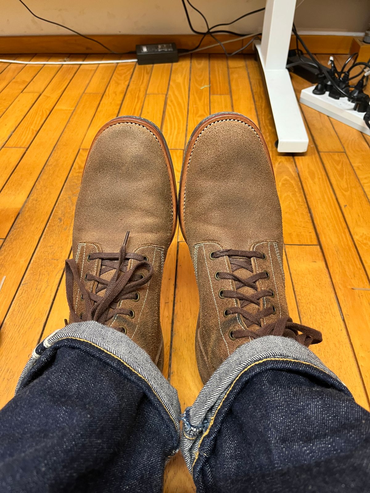 Photo by mr_spud on March 13, 2026 of the Briselblack The Hawk in Horween Natural Chromexcel Roughout.