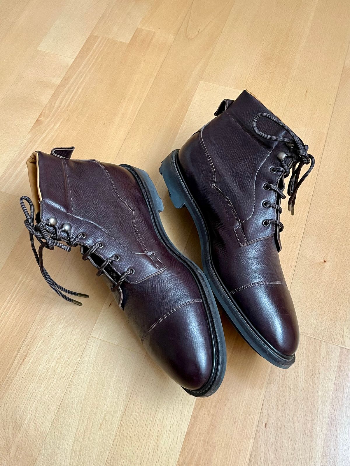 Photo by mr_spud on August 15, 2025 of the Edward Green Connemara in Tanneries Haas Dark Brown Utah.