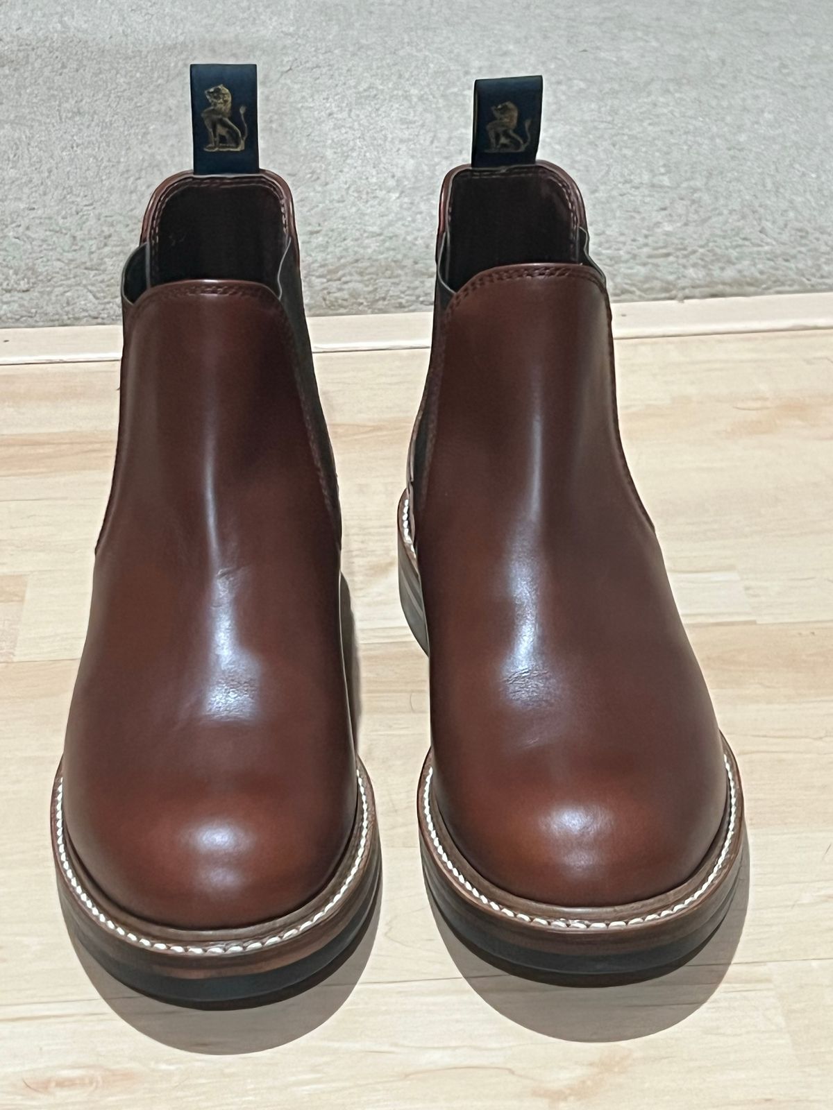 Photo by artvandelay on October 3, 2022 of the John Lofgren Chelsea Boots in Horween Brown Chromexcel.