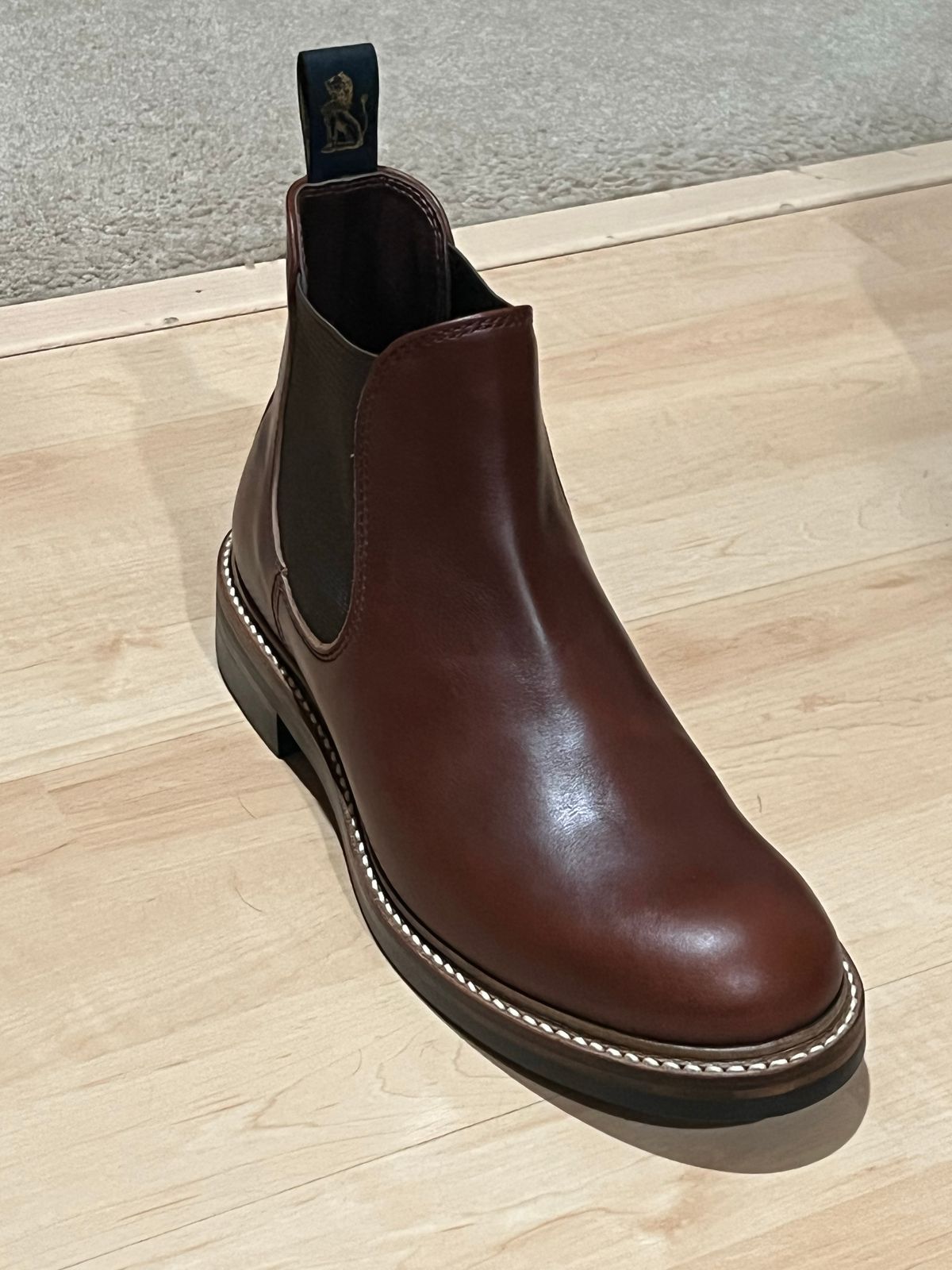 Photo by artvandelay on October 3, 2022 of the John Lofgren Chelsea Boots in Horween Brown Chromexcel.