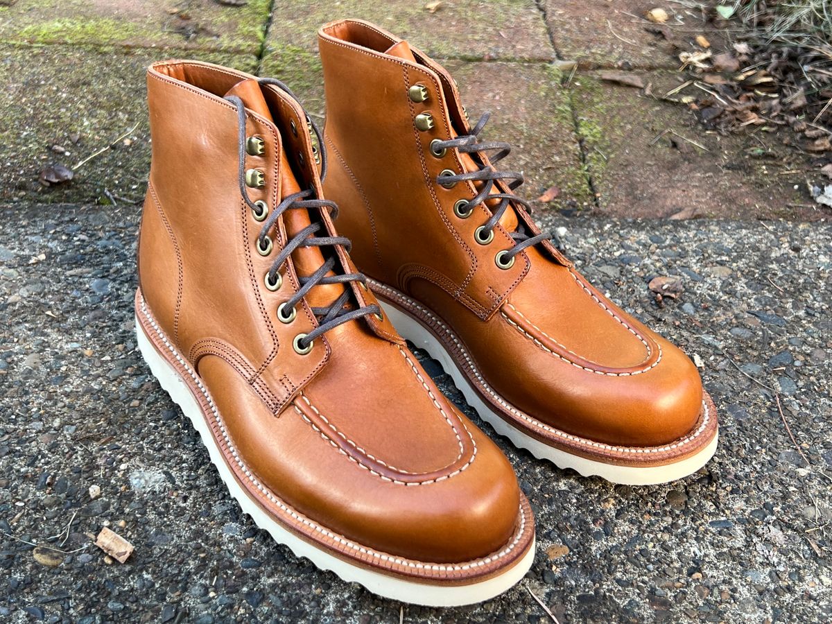 Photo by artvandelay on October 3, 2023 of the Grant Stone Brass Boot in Badalassi Carlo Saddle Tan Minerva.