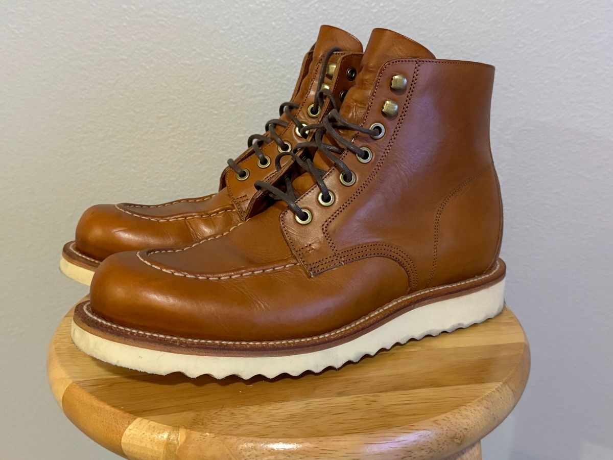 Photo by artvandelay on November 6, 2023 of the Grant Stone Brass Boot in Badalassi Carlo Saddle Tan Minerva.