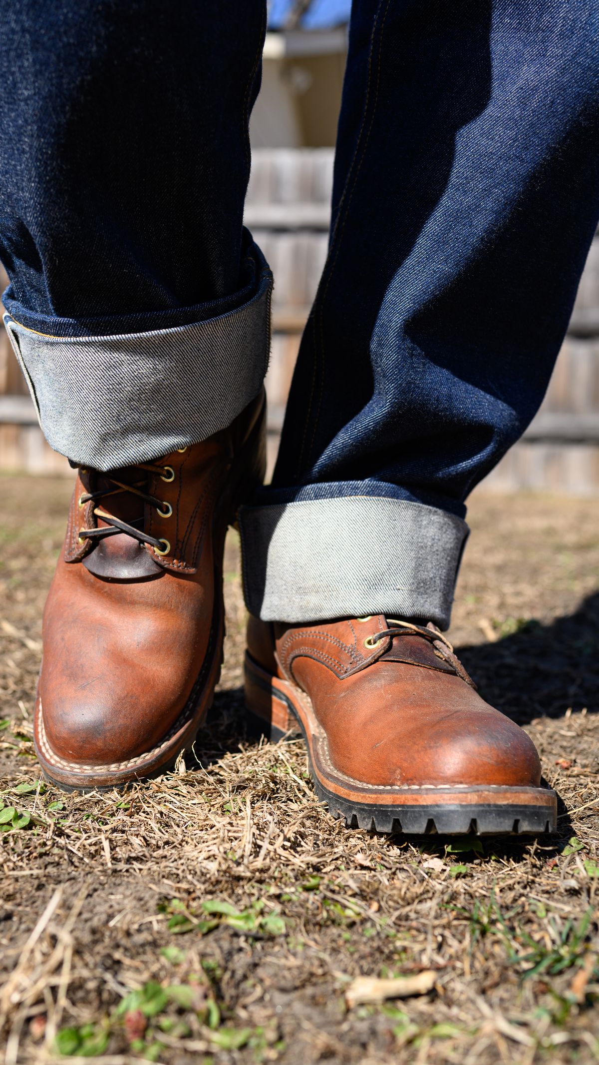 Photo by CarmineJackLeather on March 19, 2024 of the Frank's Boots Wilshire in J&FJ Baker Natural Oak Bark Tanned Harness.