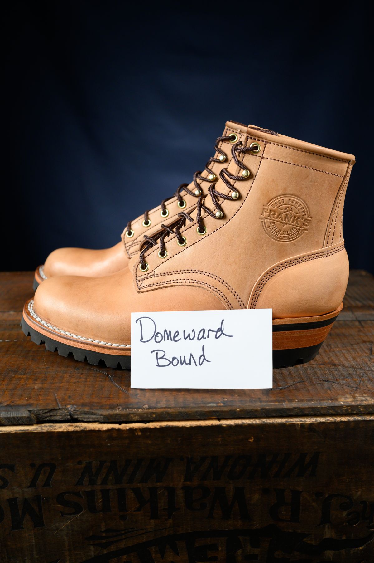 Photo by CarmineJackLeather on October 8, 2023 of the Frank's Boots Wilshire in J&FJ Baker Natural Oak Bark Tanned Harness.