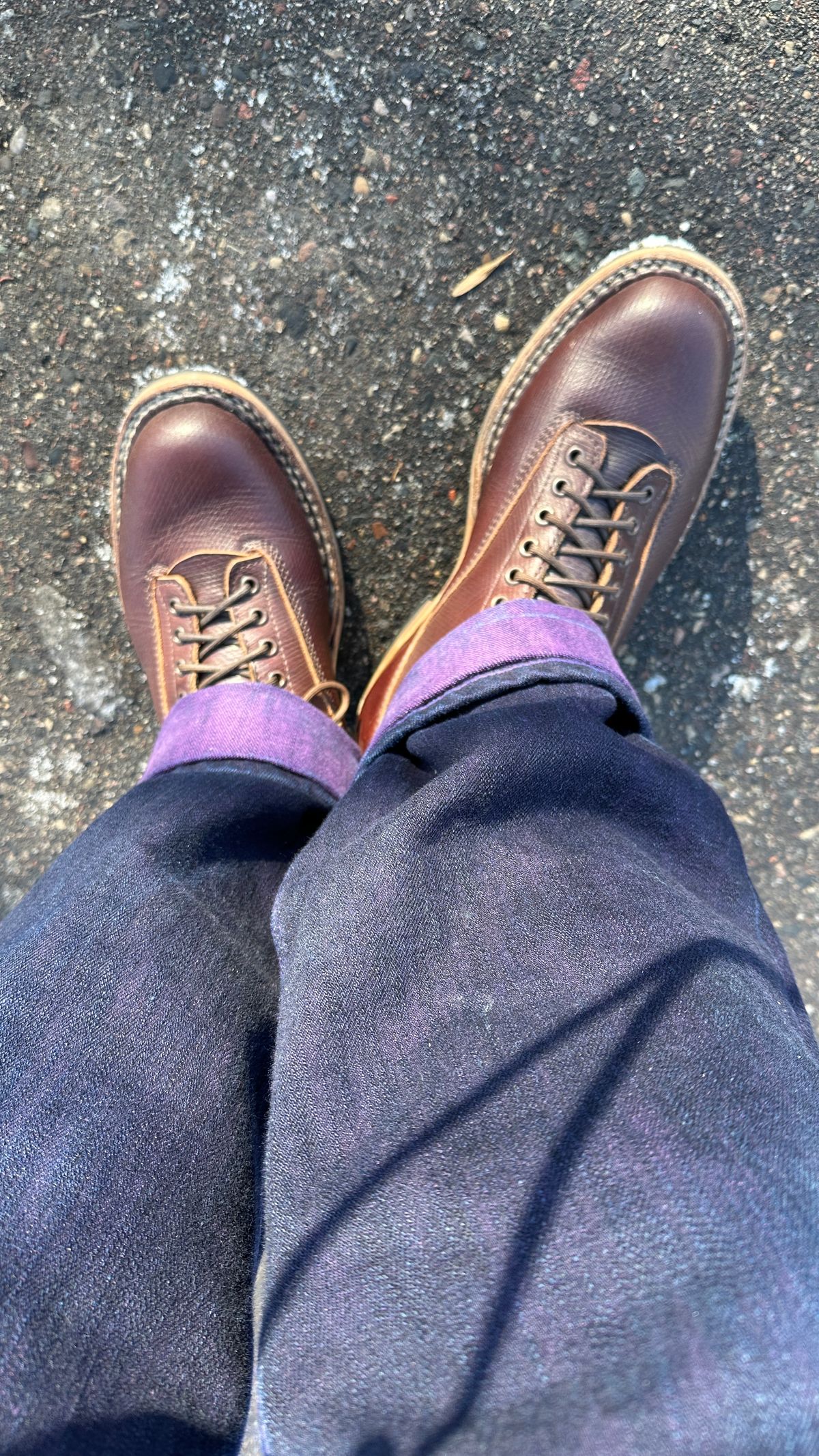 Photo by CarmineJackLeather on February 5, 2023 of the White's 350 Cutter in J&FJ Baker Brown Russian Calf.