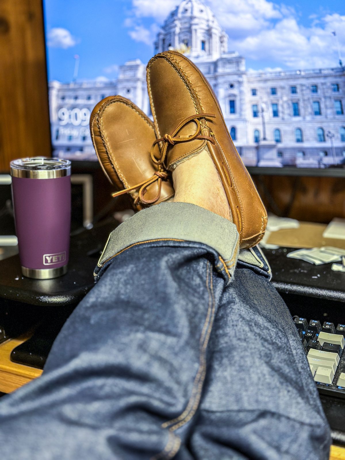 Photo by CarmineJackLeather on October 11, 2024 of the Oak Street Bootmakers Shearling House Moc in Horween Natural Chromexcel.