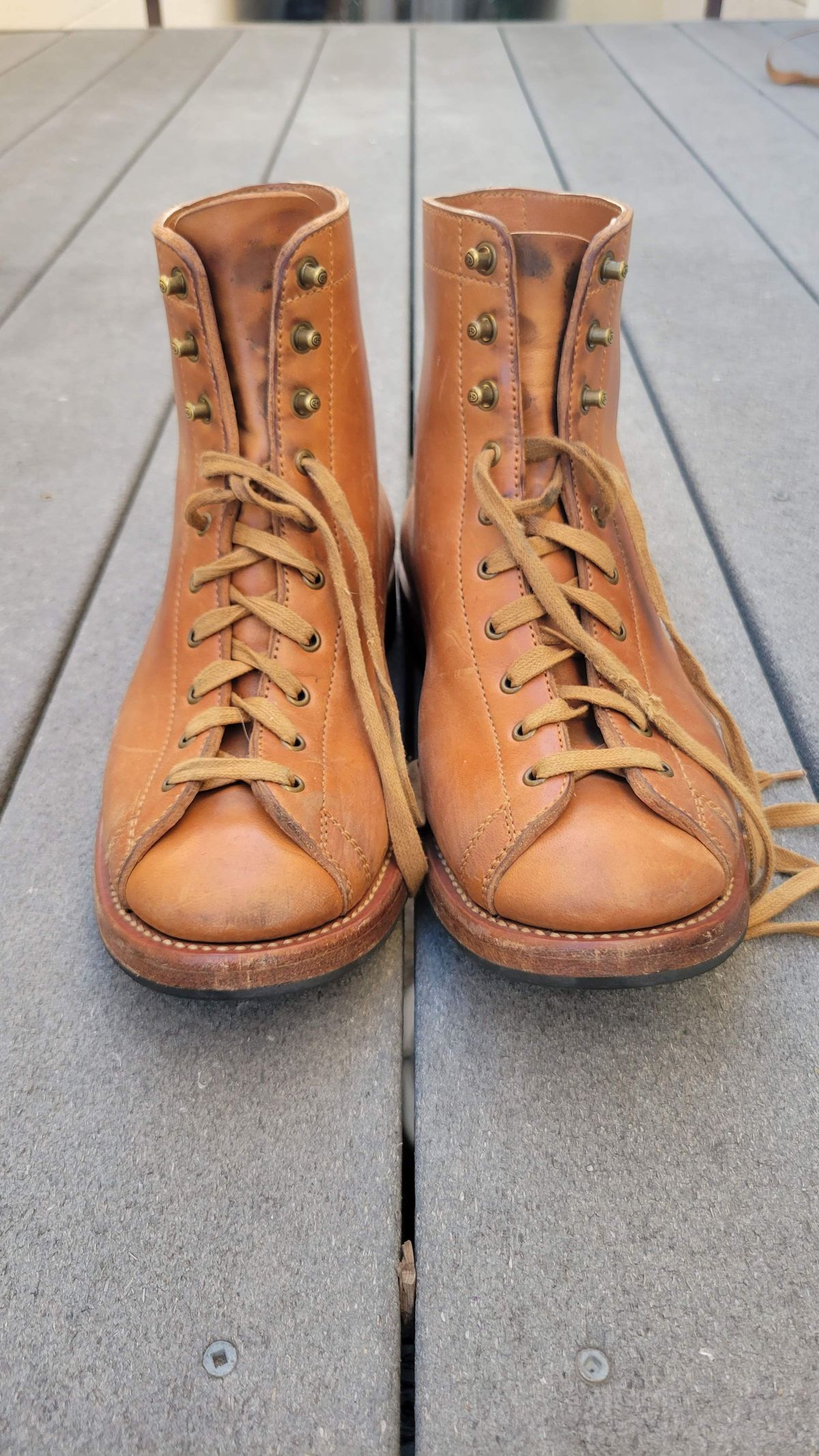 Photo by knoll on November 4, 2021 of the Flame Panda Monkey Boot in Maryam Natural Horsebutt.