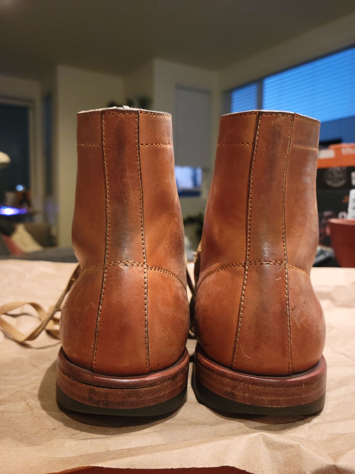 Photo by knoll on December 6, 2021 of the Flame Panda Monkey Boot in Maryam Natural Horsebutt.