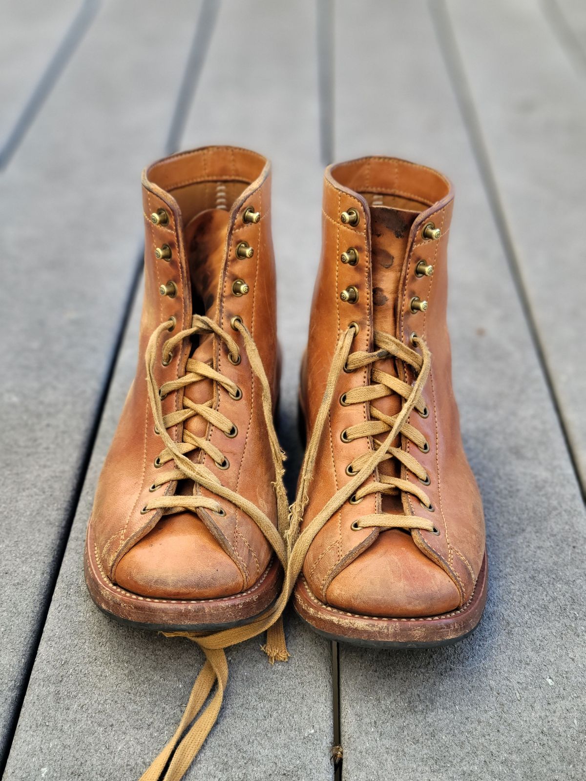 Photo by knoll on January 5, 2022 of the Flame Panda Monkey Boot in Maryam Natural Horsebutt.