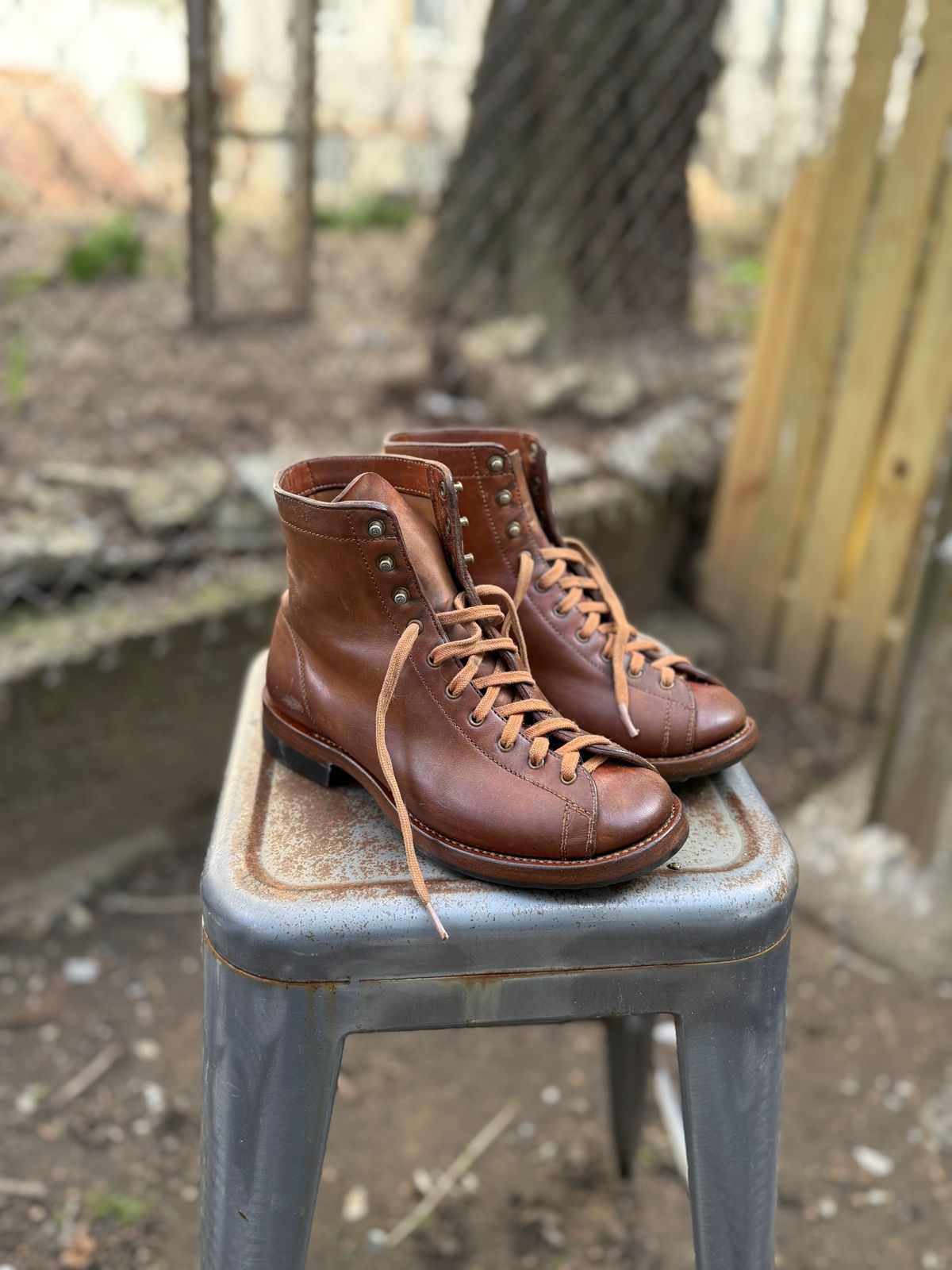 Photo by knoll on April 8, 2025 of the Flame Panda Monkey Boot in Maryam Natural Horsebutt.