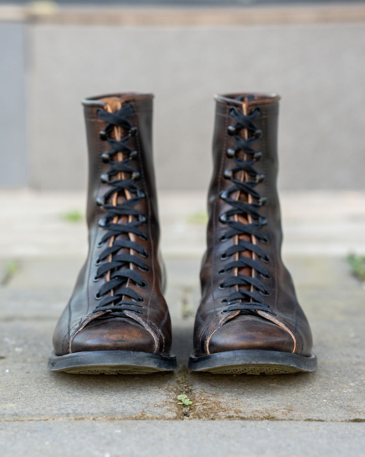 Photo by JJJJerome on November 5, 2022 of the Flame Panda Monkey Boot in Maryam Natural Horsebutt.