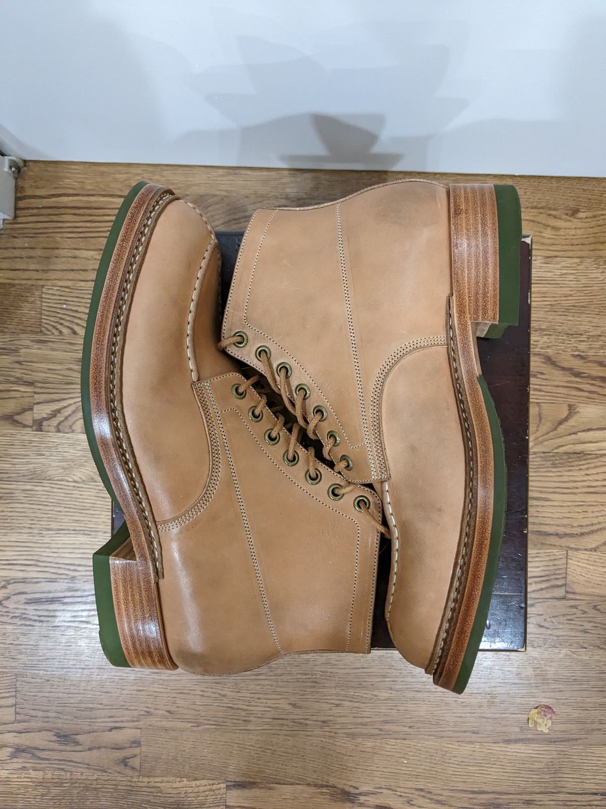 Photo by jacktheenthusiast on November 9, 2023 of the Onderhoud SPL01 Split Toe Boots in Wickett & Craig Russet Traditional Harness.