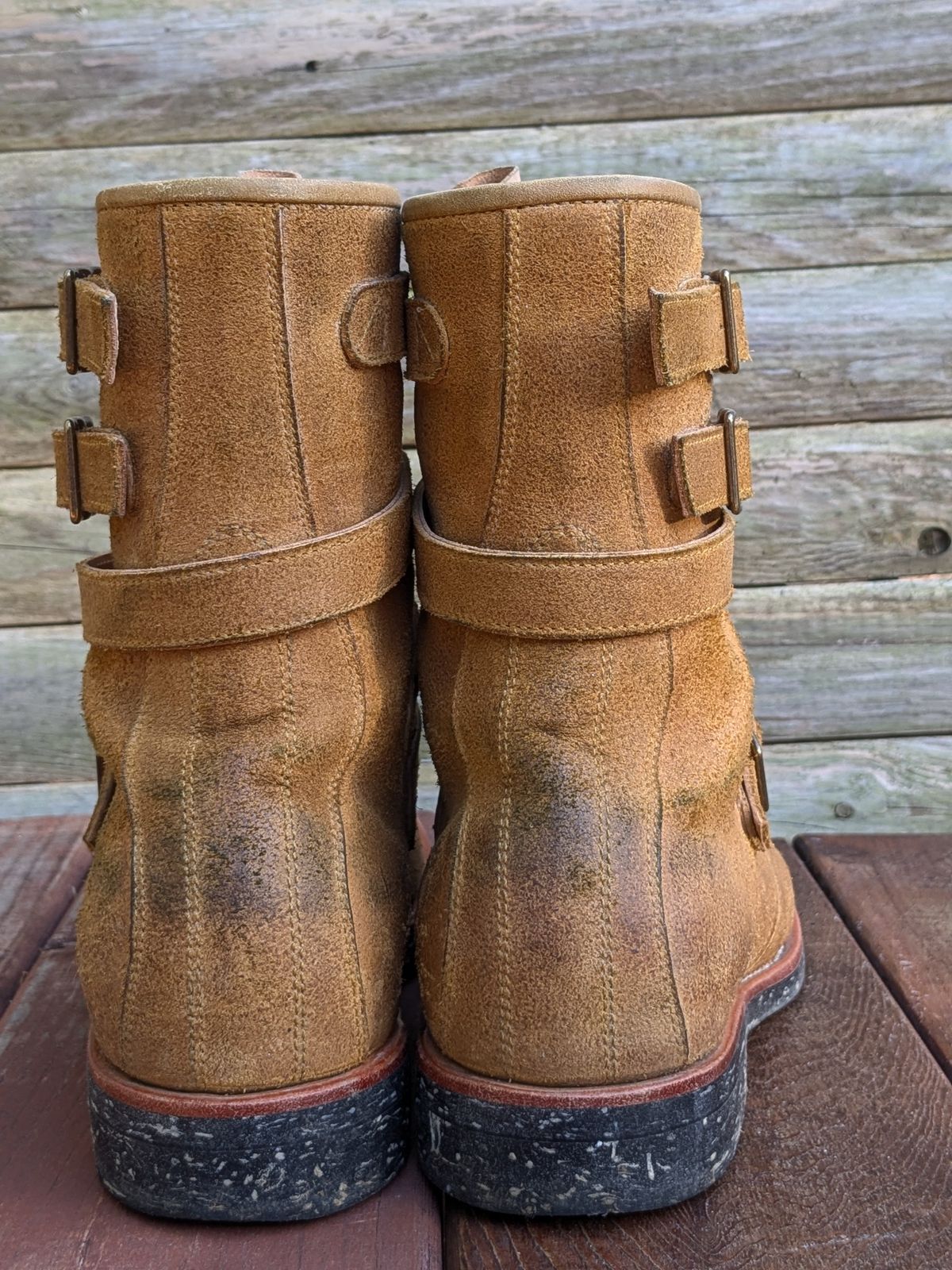 Photo by jacktheenthusiast on November 5, 2024 of the Briselblack The Hanker Tanker Boots in Indonesian Honey Waxed Flesh.