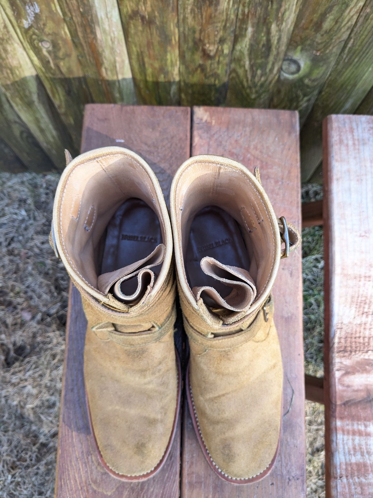 Photo by jacktheenthusiast on March 3, 2025 of the Briselblack The Hanker Tanker Boots in Indonesian Honey Waxed Flesh.