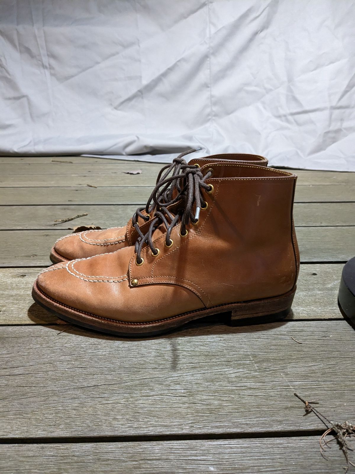 Photo by jacktheenthusiast on February 6, 2025 of the Iron Boots FLT in Maryam Natural TPR Horsebutt.