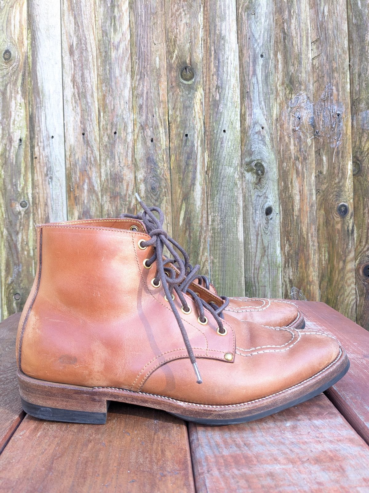 Photo by jacktheenthusiast on March 3, 2025 of the Iron Boots FLT in Maryam Natural TPR Horsebutt.