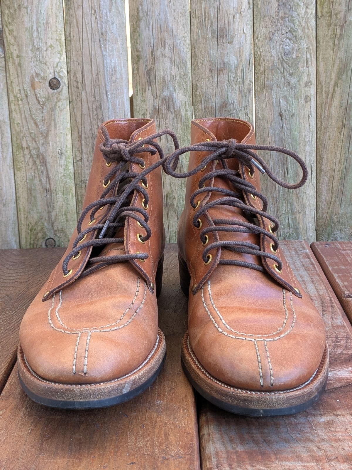 Photo by jacktheenthusiast on April 1, 2025 of the Iron Boots FLT in Maryam Natural TPR Horsebutt.