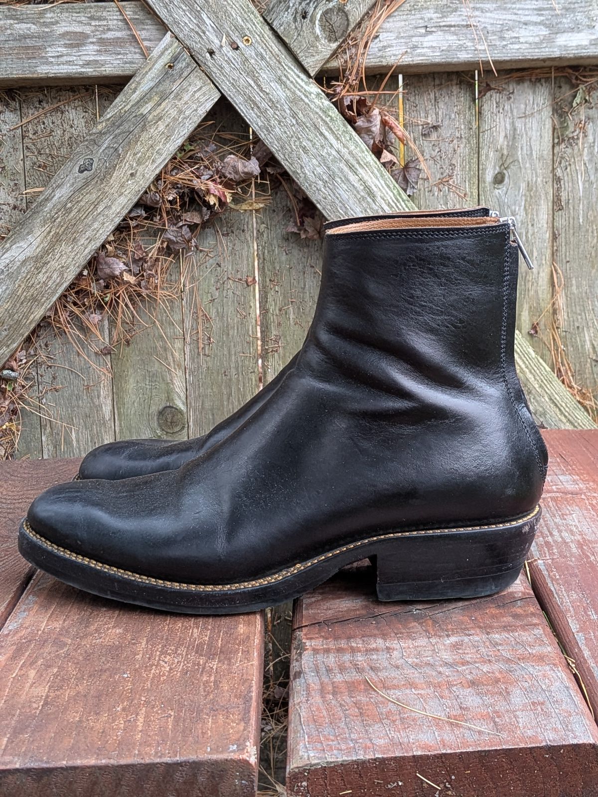 Photo by jacktheenthusiast on November 5, 2025 of the Fortis Boots Whole Cut Back Zipper Boots in Overdyed Black Indonesian Leather.