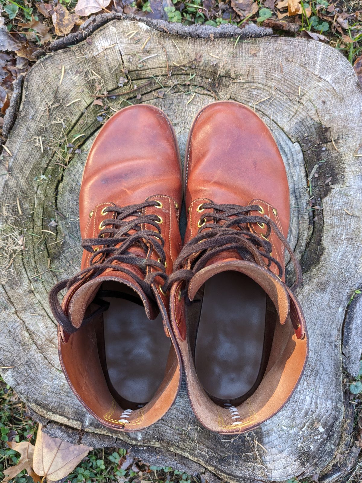 Photo by jacktheenthusiast on November 3, 2023 of the Iron Boots The Great Escape in Guidi Brown Washed Horsebutt.