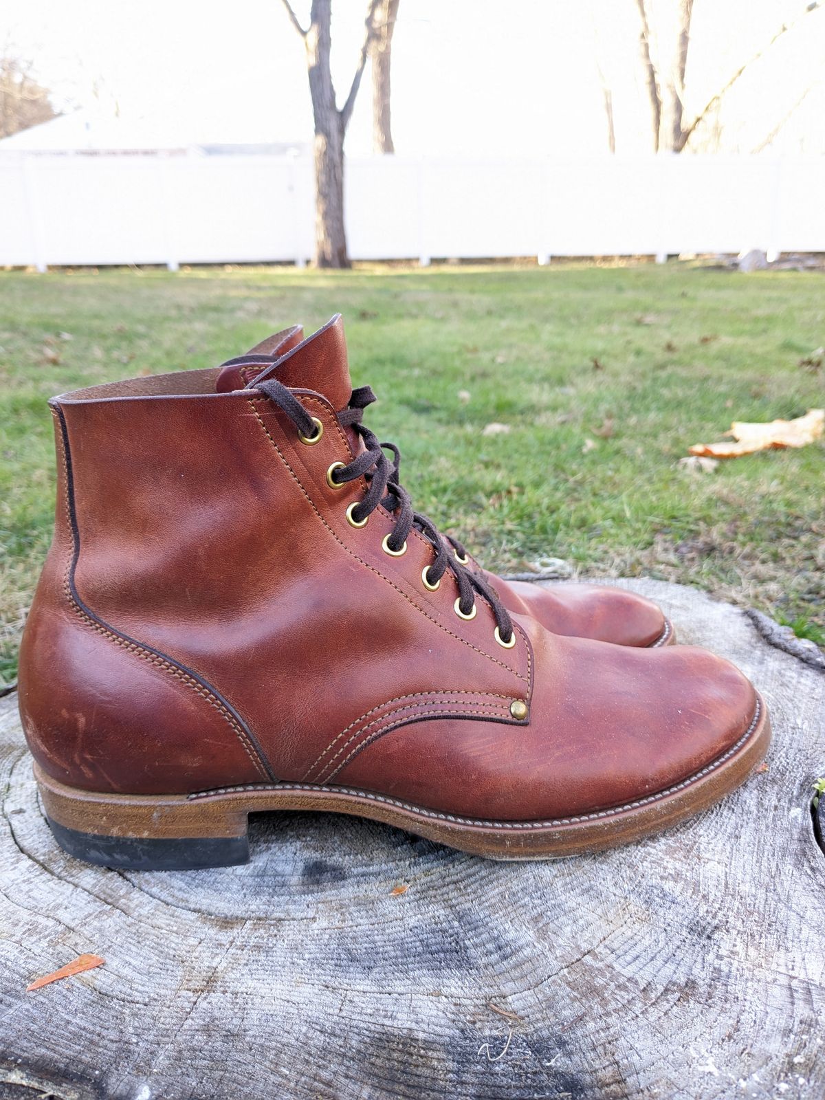 Photo by jacktheenthusiast on January 5, 2024 of the Iron Boots The Great Escape in Guidi Brown Washed Horsebutt.