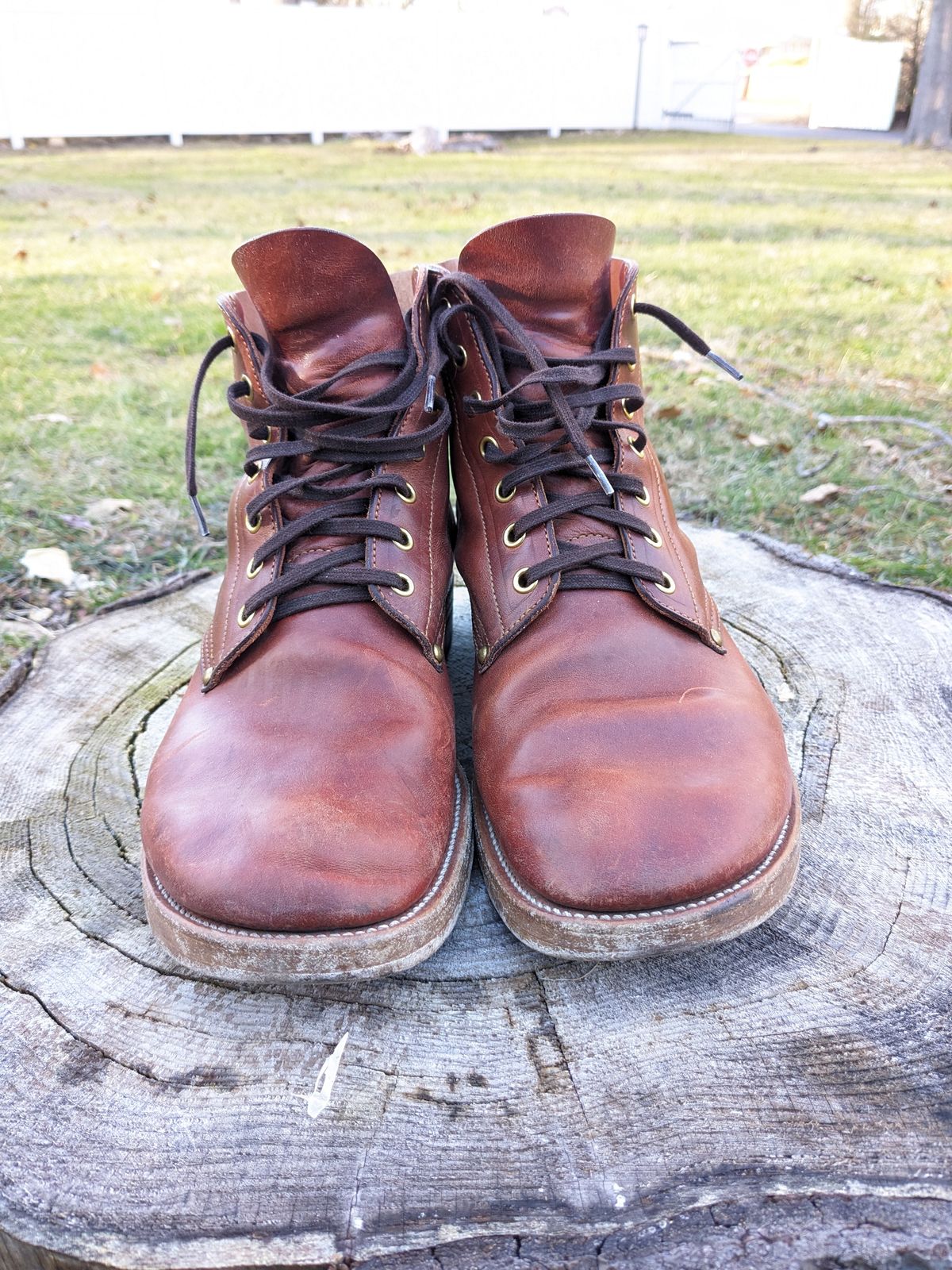 Photo by jacktheenthusiast on February 4, 2024 of the Iron Boots The Great Escape in Guidi Brown Washed Horsebutt.