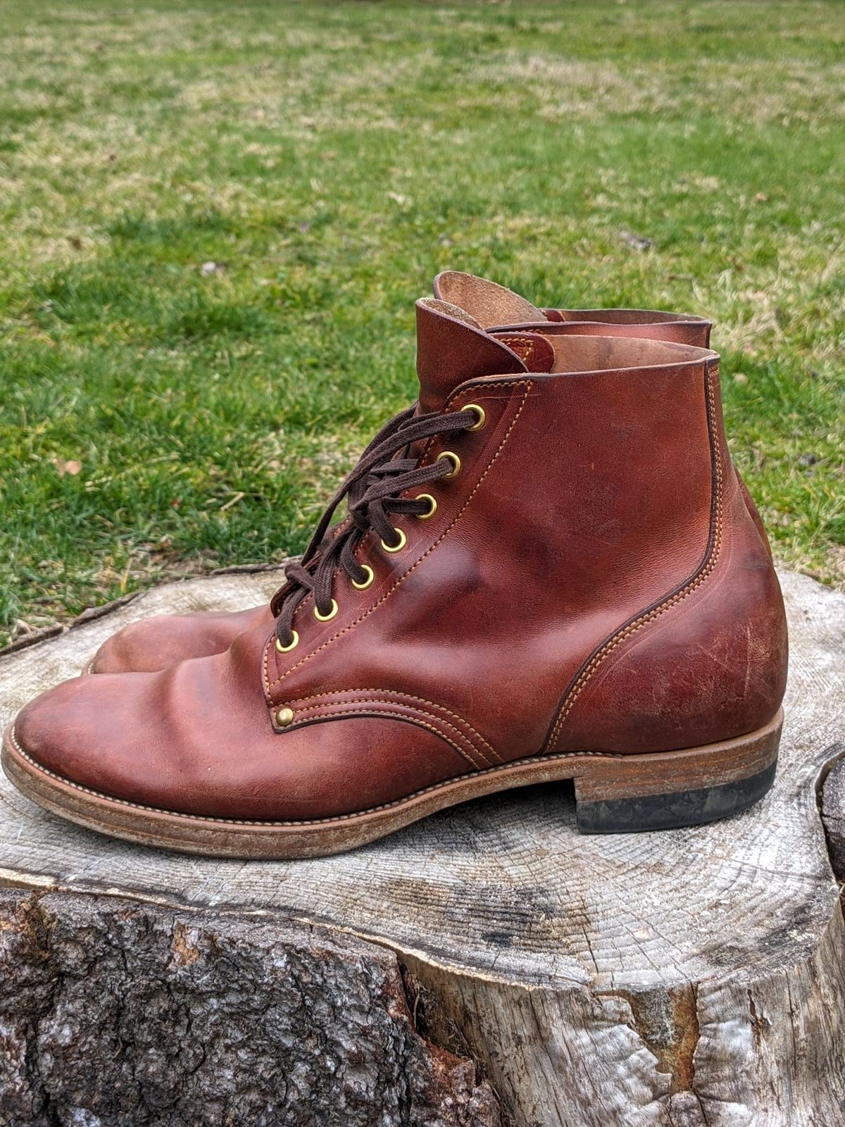 Photo by jacktheenthusiast on April 1, 2024 of the Iron Boots The Great Escape in Guidi Brown Washed Horsebutt.