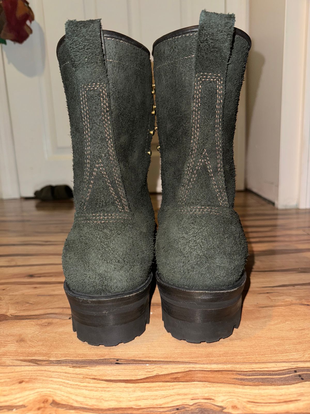Photo by Davin.Gibiase on October 9, 2024 of the Viberg 155 Smokejumper Work Boot in Black Rough Out.