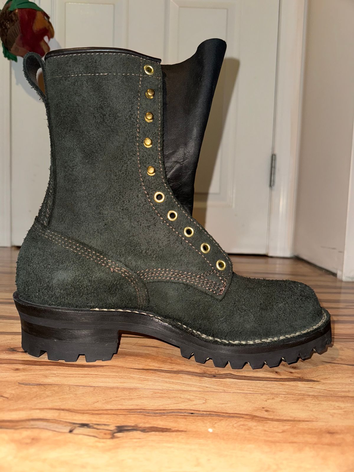 Photo by Davin.Gibiase on October 9, 2024 of the Viberg 155 Smokejumper Work Boot in Black Rough Out.