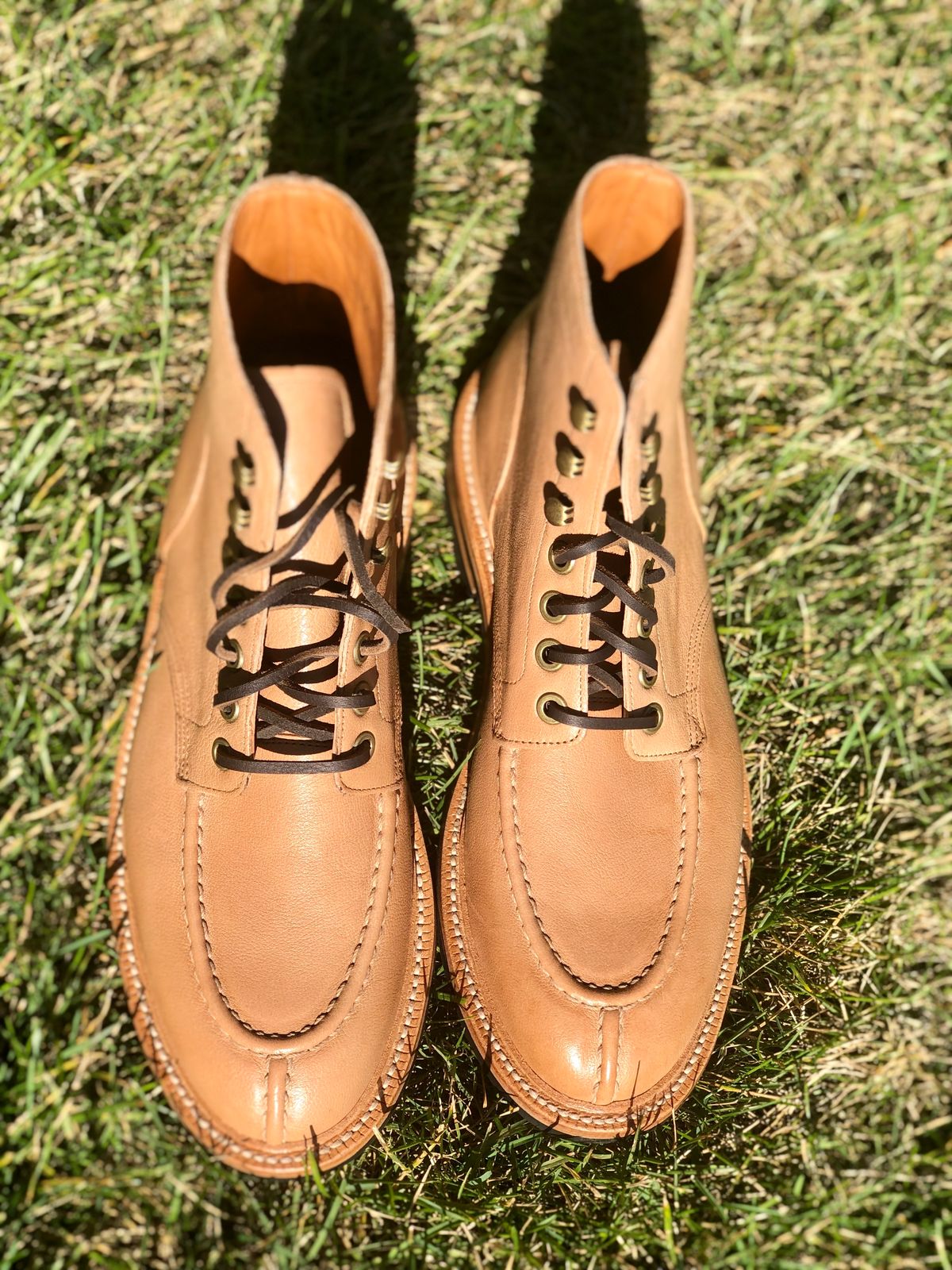 Photo by Wes on October 1, 2022 of the Grant Stone Ottawa Boot in Incas Natural Kangaroo.