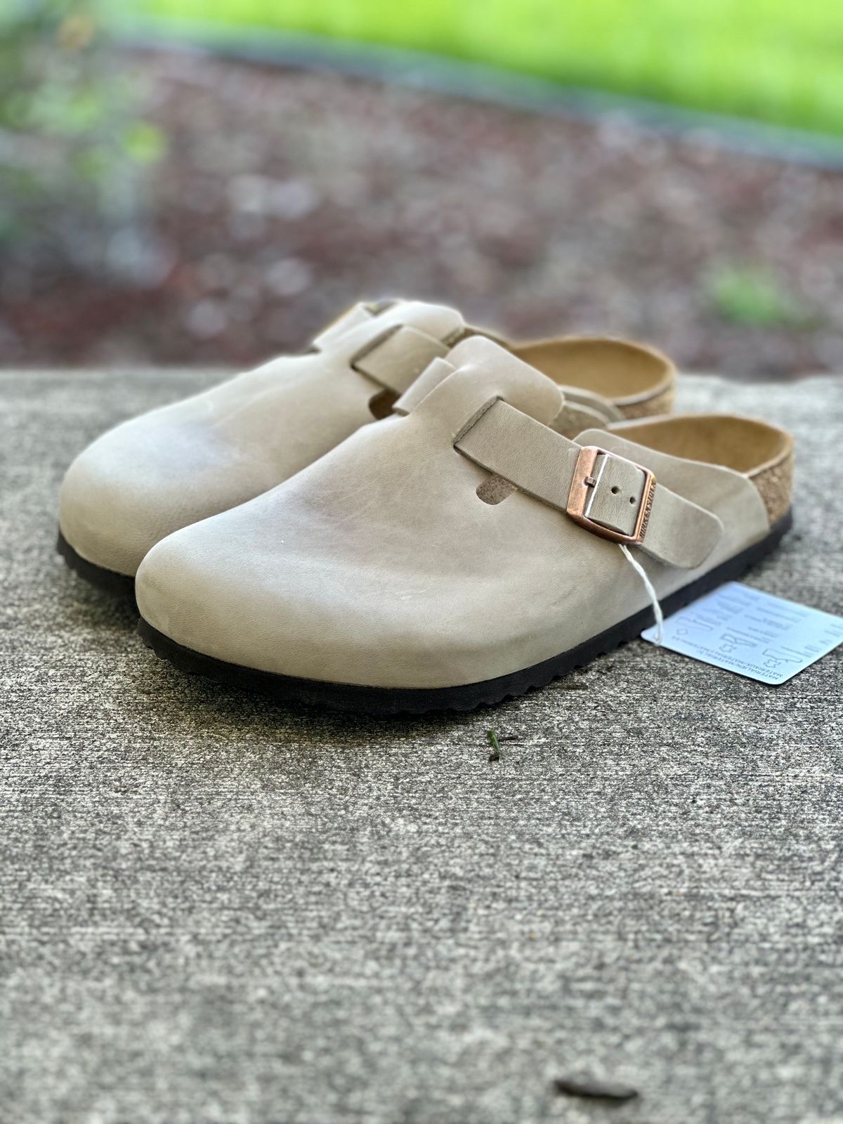 Photo by Wes on October 1, 2023 of the Birkenstock Boston in Tobacco Brown Oiled Leather.