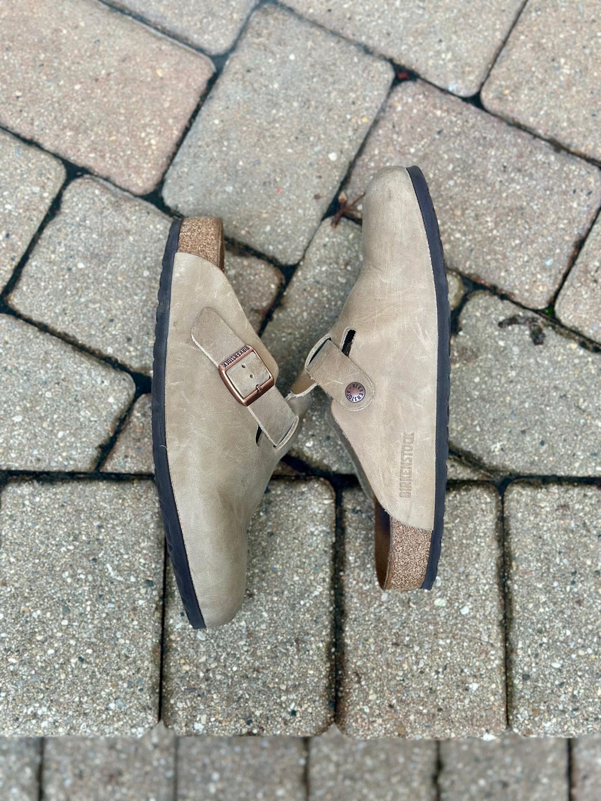 Photo by Wes on December 3, 2023 of the Birkenstock Boston in Tobacco Brown Oiled Leather.