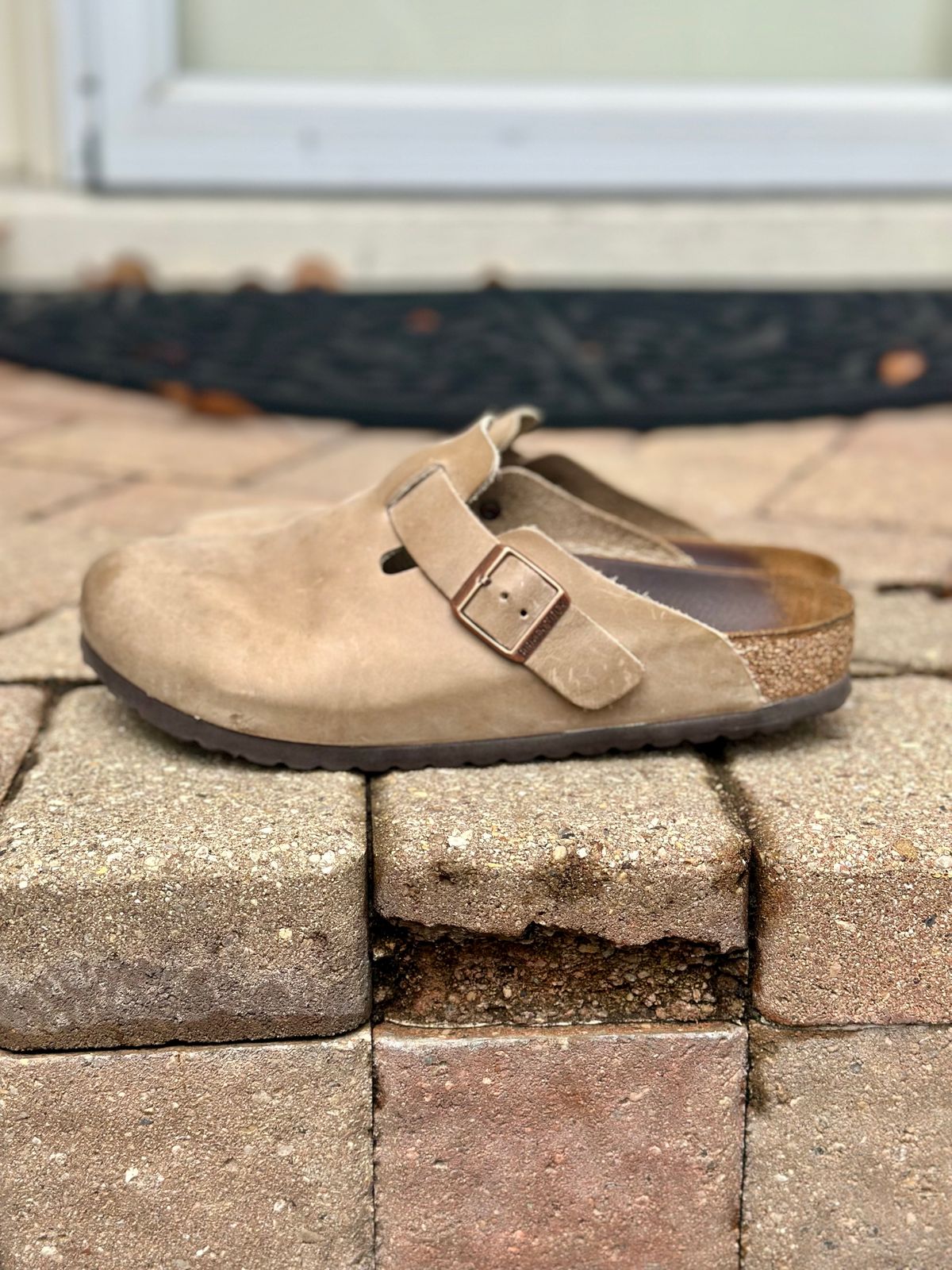 Photo by Wes on December 3, 2023 of the Birkenstock Boston in Tobacco Brown Oiled Leather.