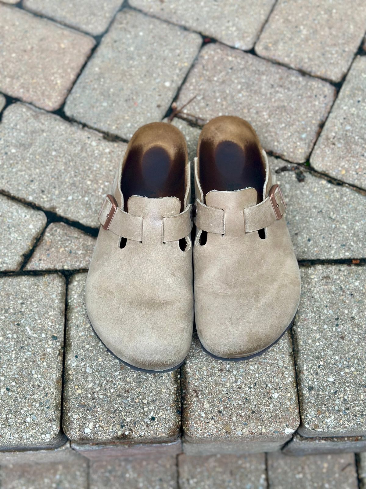 Photo by Wes on December 3, 2023 of the Birkenstock Boston in Tobacco Brown Oiled Leather.